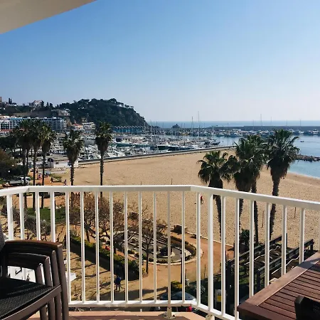 Aiguaneu La Sardana Apartment *